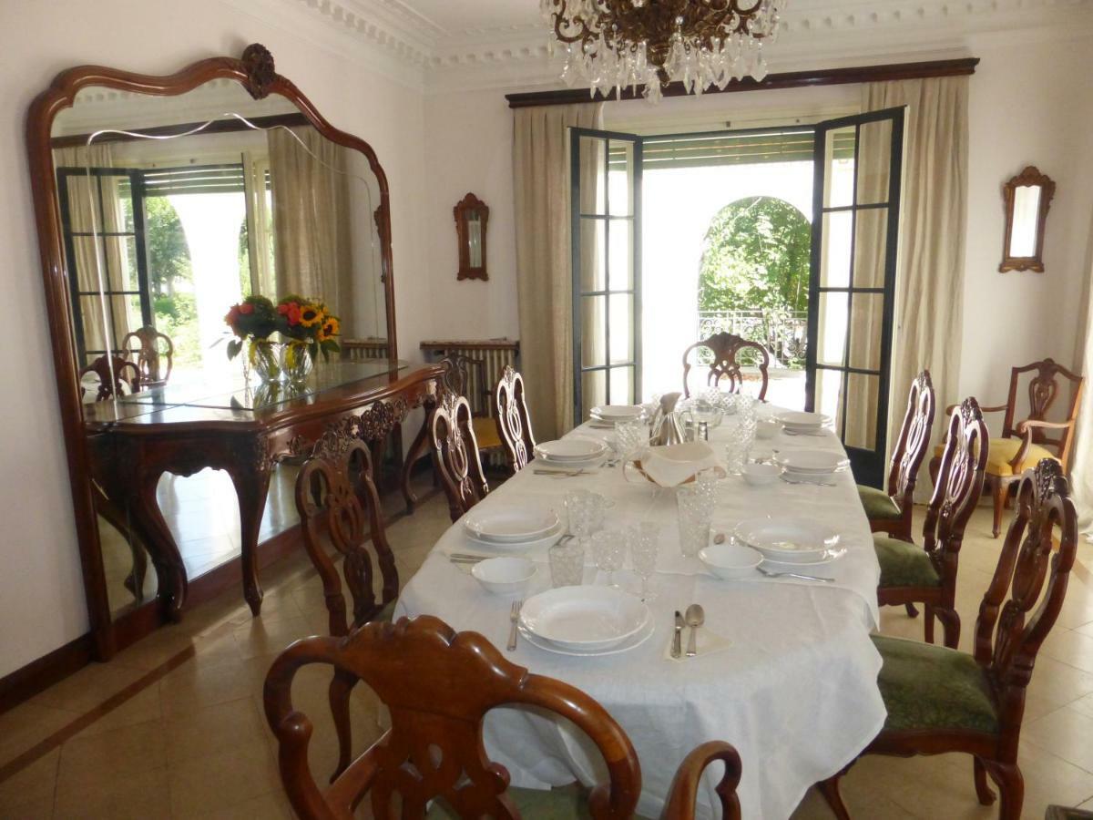 Espectacular Casa Chateau En El Centro De Olot Extérieur photo